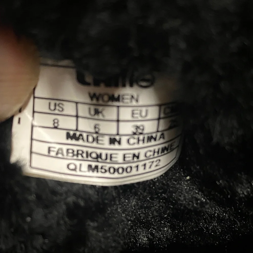 Lam Women's Cozy Black Sheepskin Slippers/Boots  Fall Winter Cozy Durable